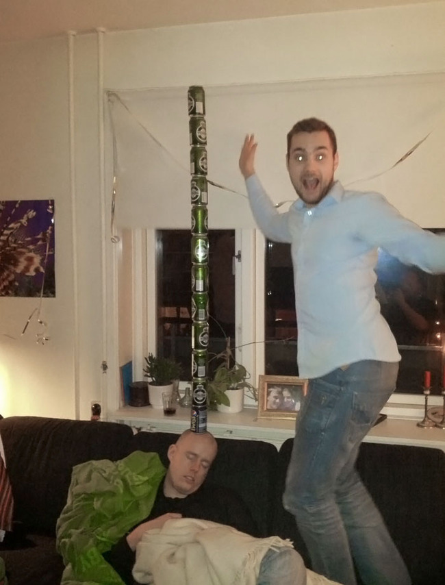 new-year-celebration-fails-3-658be20feba5c__700 (1)