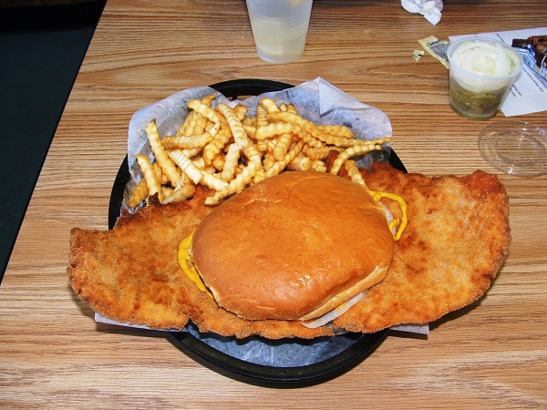 Pork_tenderloin_sandwich