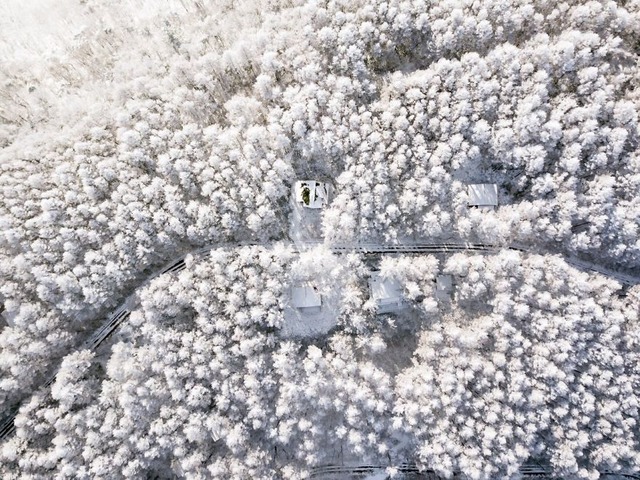 beautiful-winter-photos-naagaoshi-japan-10-5a55c93606d40__880