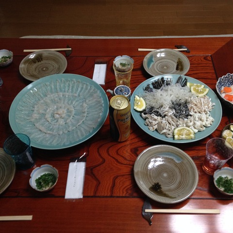 12 - Fugu sashimi steamed meat and skin