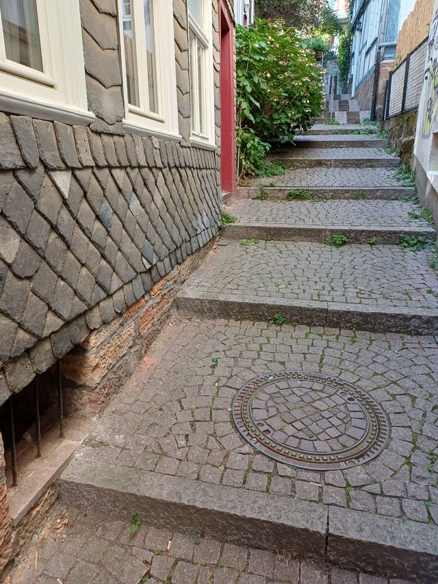 1754932671667130 (1)