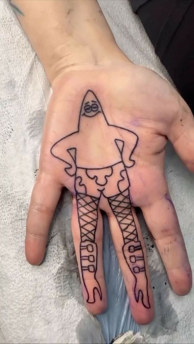bad-tattoos-pics-672b22295122e__700 (1)