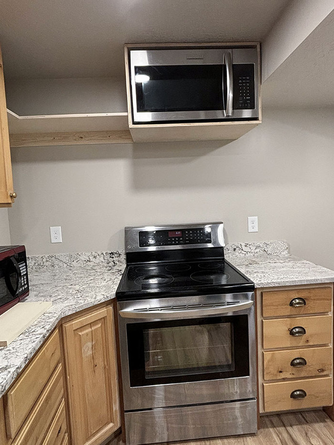 infuriating-terrible-landlords-26-66ed934fee75a__700