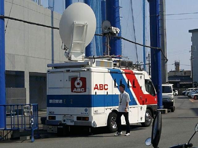朝日放送(ABCテレビ)の中継車