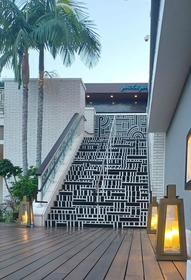 scary-stairs-pics-636cb8de2f12d__700