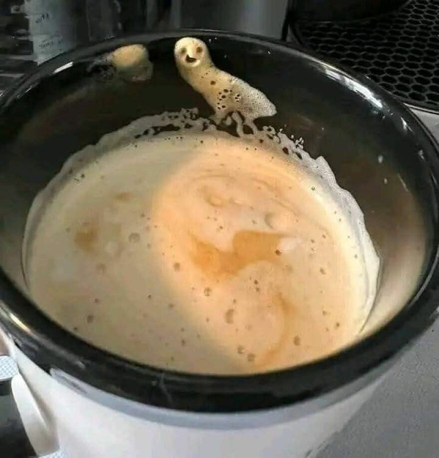 pareidolia-faces-in-things-116-6