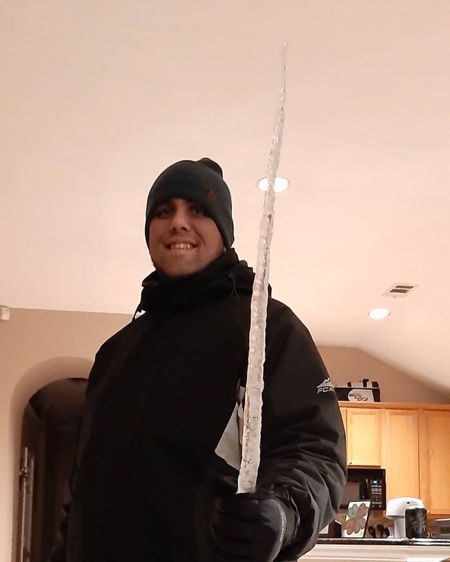 CLYLxMKB_H2-png__700