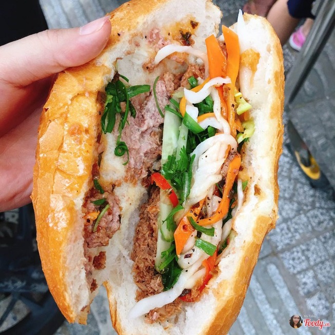 foody-banh-mi-ca-hang-xanh-193-636434055441181745-1024x1024