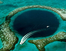 220px-Great_Blue_Hole