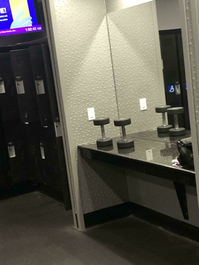 6641c143401df_llgfqmz8448c1-jpeg__700