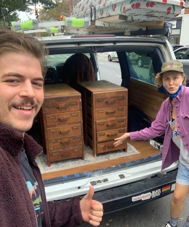 CGNQqHsFiRg-png__700