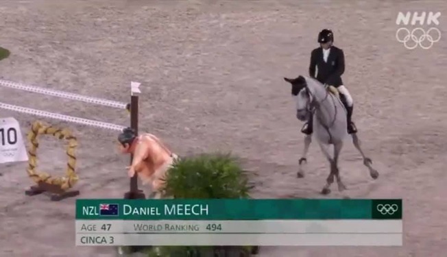 228404264_10158002434850069_1376598698686357436_n