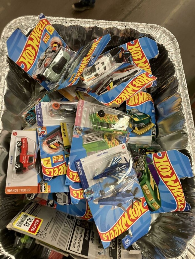 665d7a80e7582_373m3c4wyr4c1__700