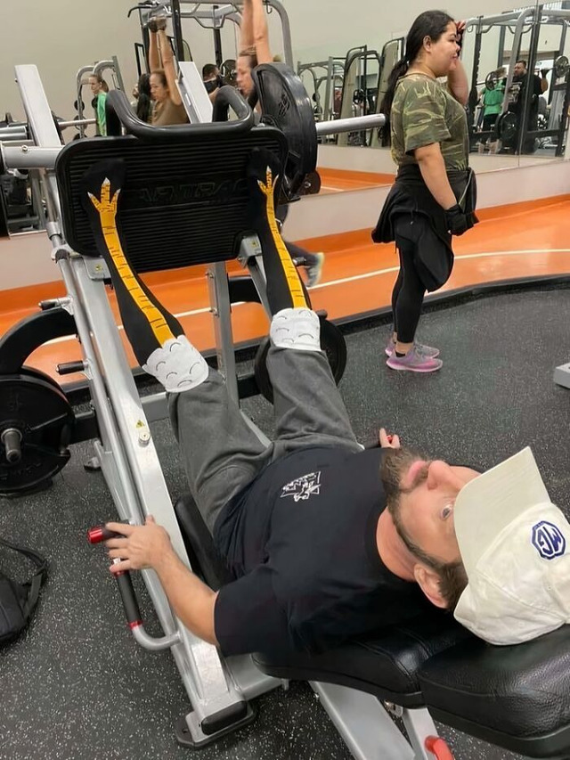 69c6630f6296d_hilarious-gym-thin(1)