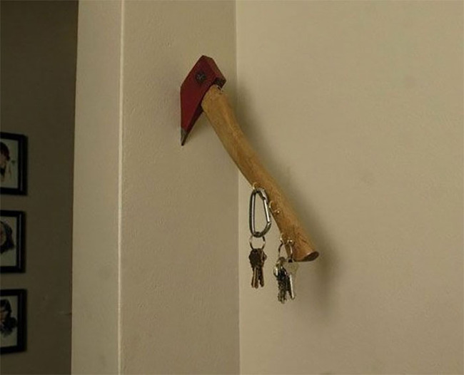 1-64ec3b16f1891__700