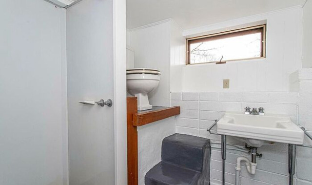 6a01b96e29c88_bathroom-design-fa