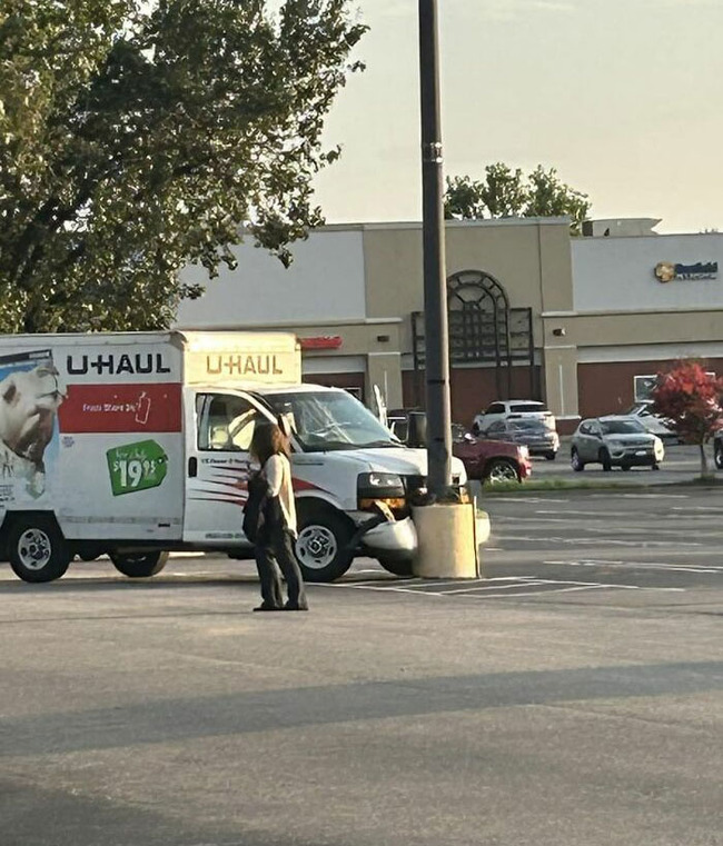 uhaul-fail-pics-167-650463e071c90__700