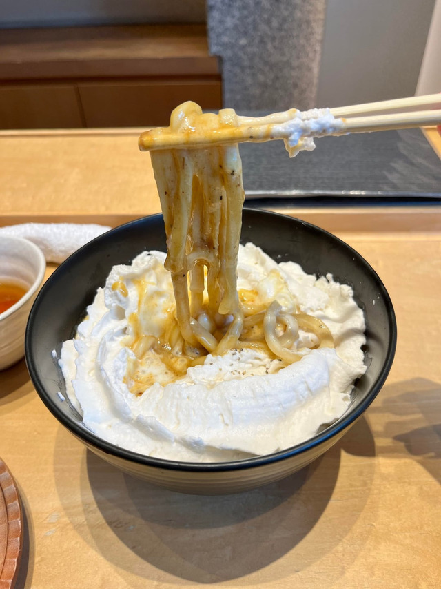 curry-udon-with-potato-foam-v0-r