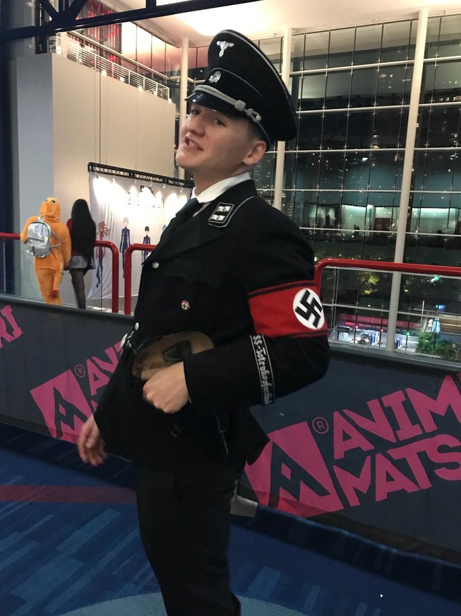 DZlYgifU0AI_E06