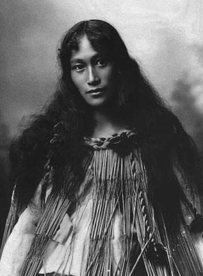 67d81cb727c8a_100-years-old-photos