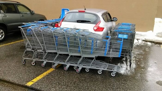 bad-parker-blocked-in-by-barrica