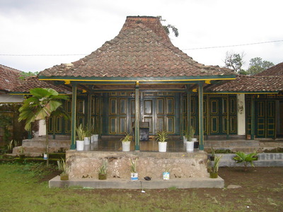 rumah-joglo_02