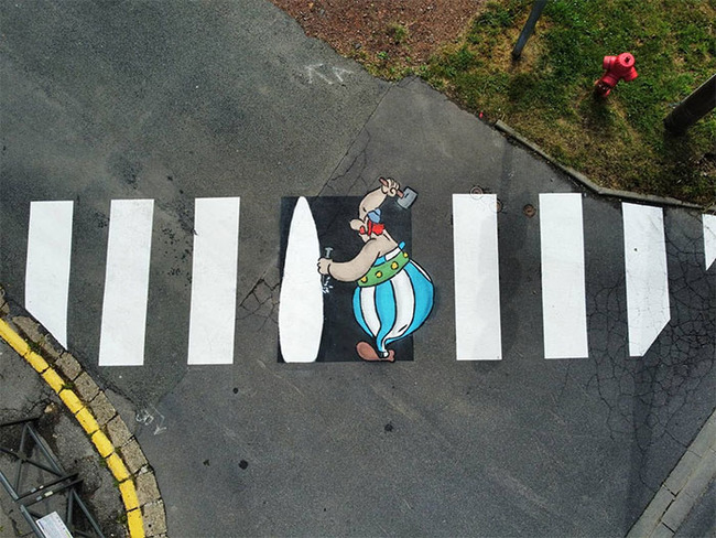 creative-street-art-pictures-oakoak-64535704ad898__700
