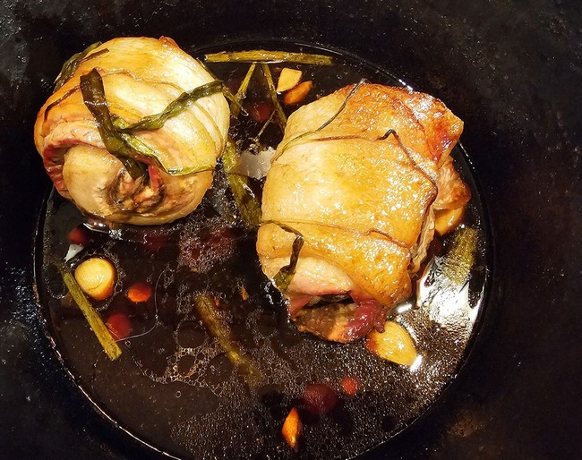 1698230476345089 (1)