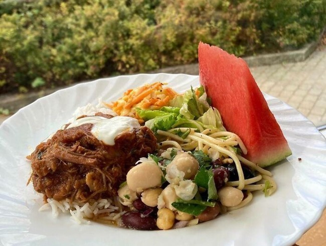 67d425cd85b45_cool-things-different-countries