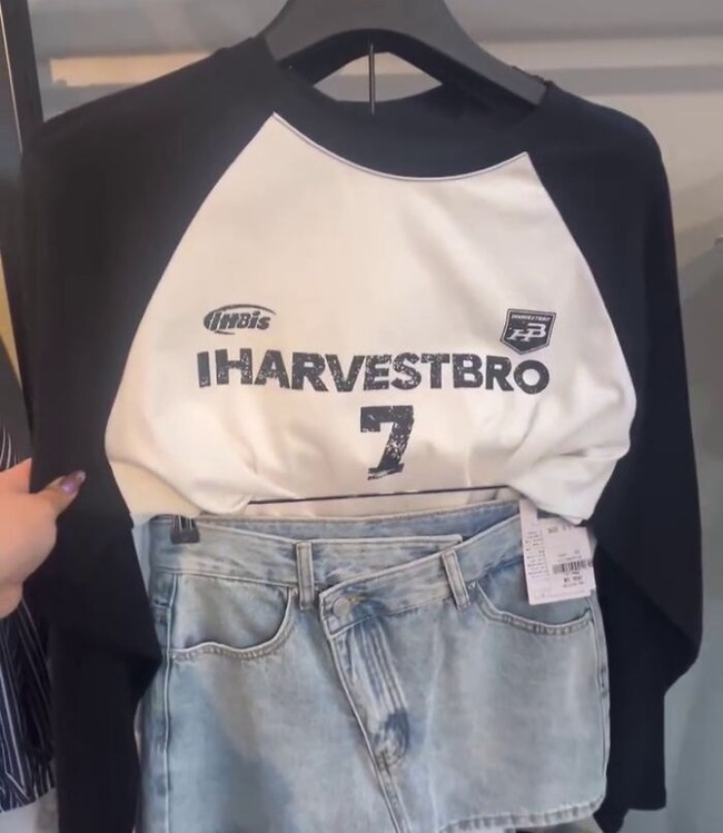 67fd031deeefa_hilarious-japanese-tshirts-35