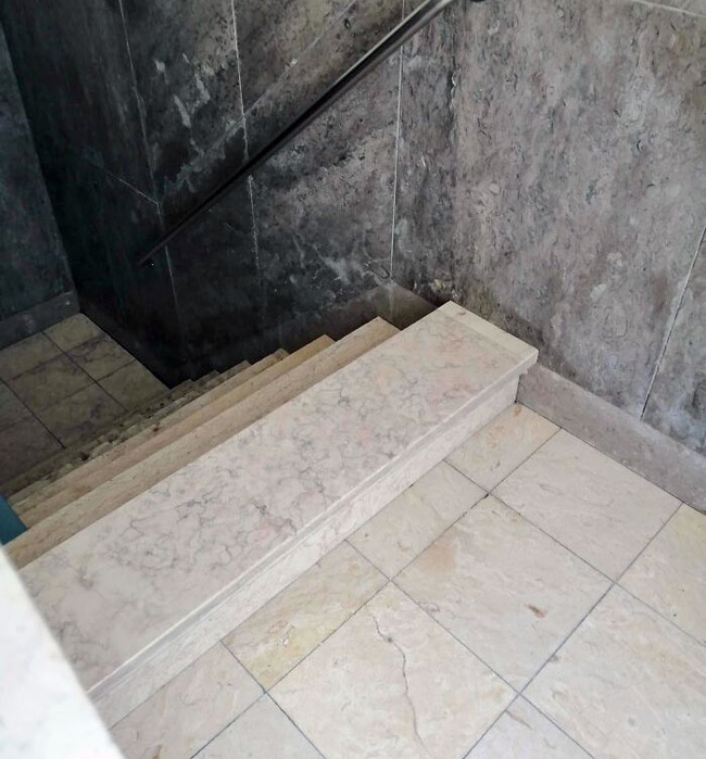 worst-stair-design-fails-5-62bafe445e096__700