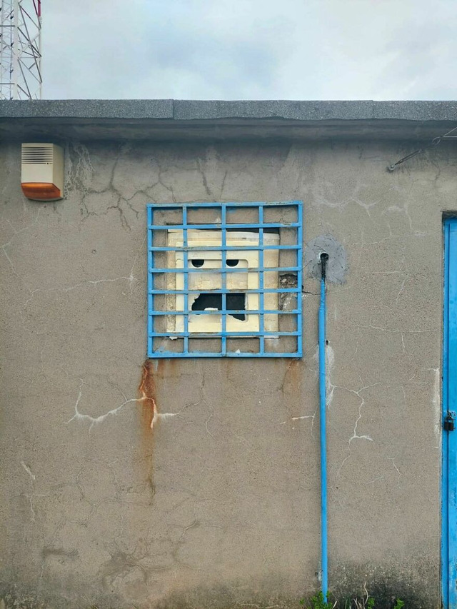 pareidolia-faces-in-things-2-69d