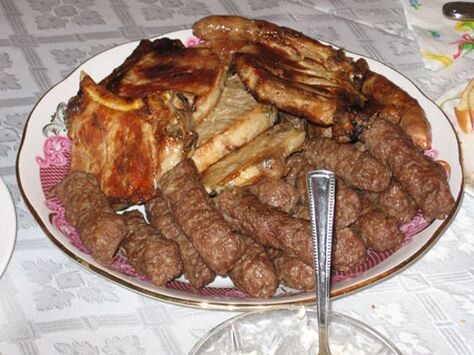 4e155bad7db08c06d7af259ad4480e62--serbian-food-yummy-food