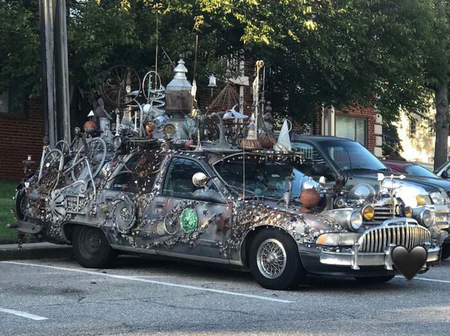 6864e77977e30_unusually-decorated-cars