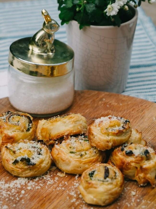 lecoquin-foods-74u78crHyeI-unsplash-63b400d9a61f4__700