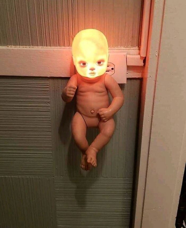 creepy-strange-designs-5-60c34d9310854__700