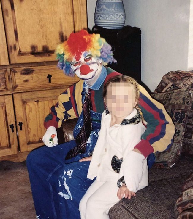 unusual-ridiculous-birthday-parties-46-664c5c9c17b35__700