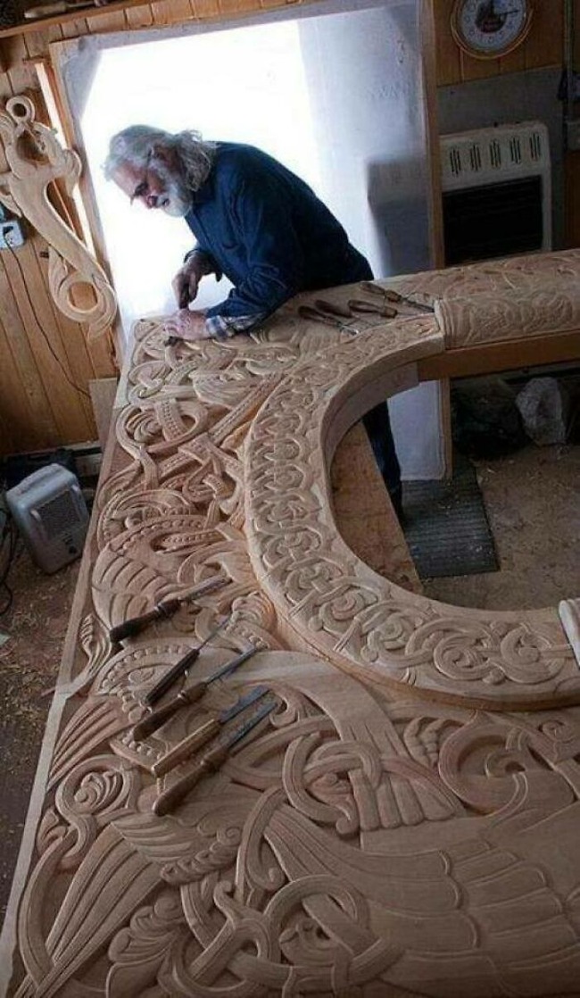 Untitled-Amazing-Woodwork-Pics-2-62a04325be254__700