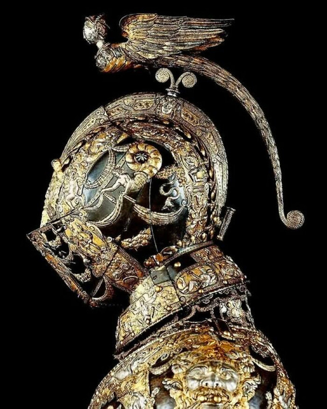 museum-artifacts-pictures-6989af(1)