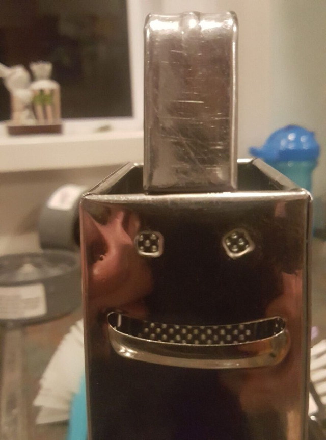 69d6489699e3e_pareidolia-faces-i