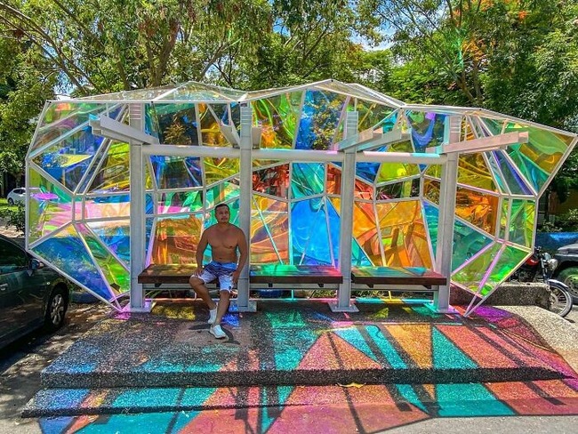 interesting-original-bus-stops-3-645df106b89b0__700