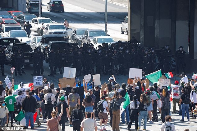 99164117-14792657-image-a-12_174