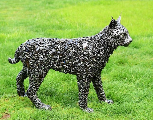 sculptures-reclaimed-materials-brian-mock