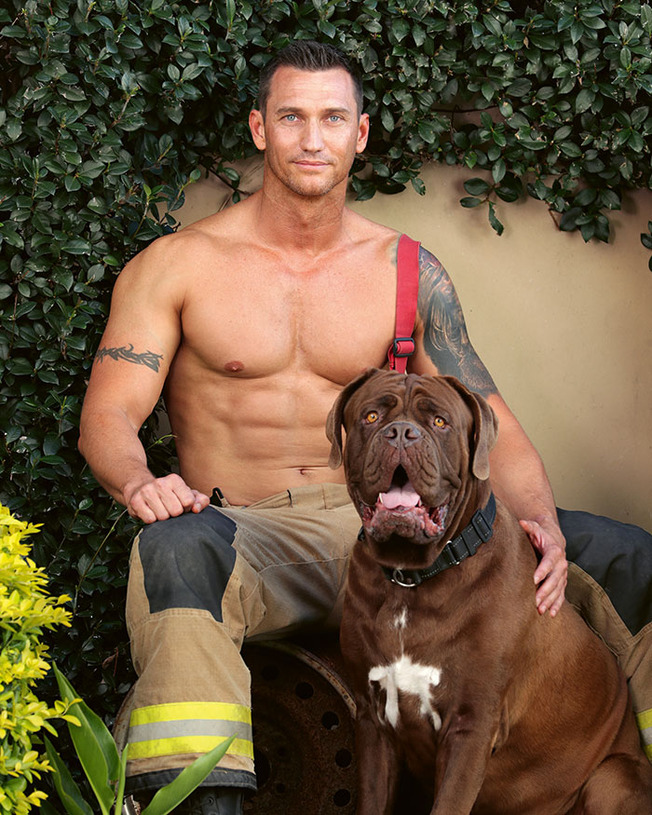 australian-firefighters-charity-animals-calendar-2022