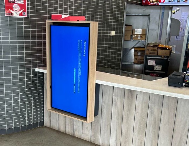 661e4097c0f23_software-glitches