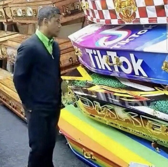 ClKHyjhr01W-png__700