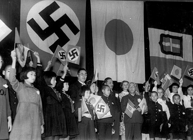 外国人「何で日本は第二次世界大戦の悪者という自覚が無いの?ドイツは自覚あるのに」 : 海外の万国反応記@海外の反応