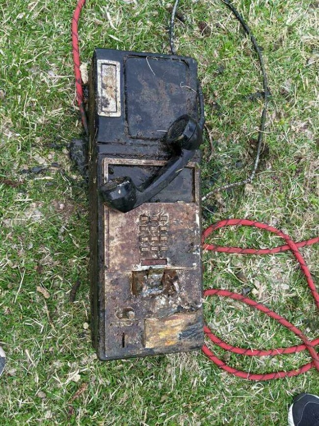 630c6b63e76fb_5el37xx2ayy81__700