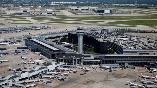 Chicago-airport-e1545896361983 (1)