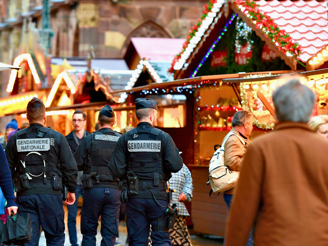 French-Christmas-Market-640x480